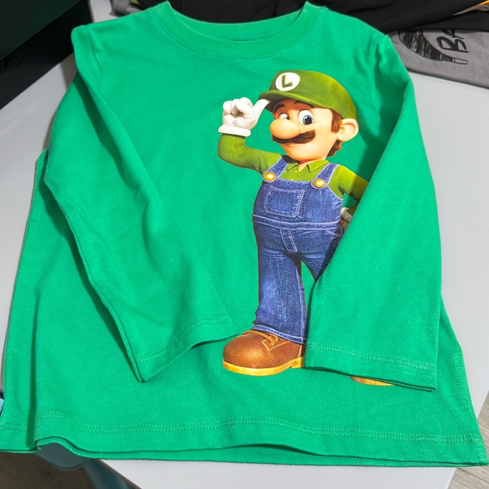 Super Mario Luigi shirt